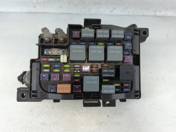 2009-2010 Kia Optima Fusebox Fuse Box Panel Relay Module P/N:91950-2G690 Fits Fits 2009 2010 OEM Used Auto Parts