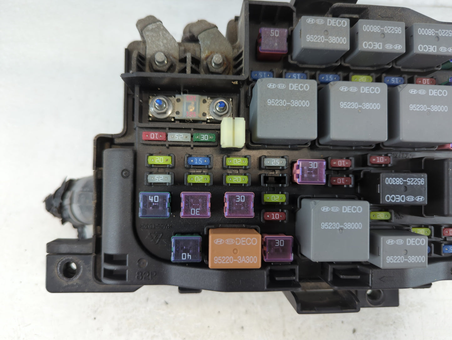 2009-2010 Kia Optima Fusebox Fuse Box Panel Relay Module P/N:91950-2G690 Fits Fits 2009 2010 OEM Used Auto Parts - Oemusedau