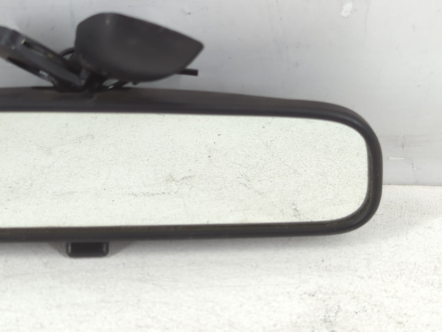 2006-2010 Kia Optima Interior Rear View Mirror Replacement OEM P/N:E13010082 Fits OEM Used Auto Parts - Oemusedautoparts1.co