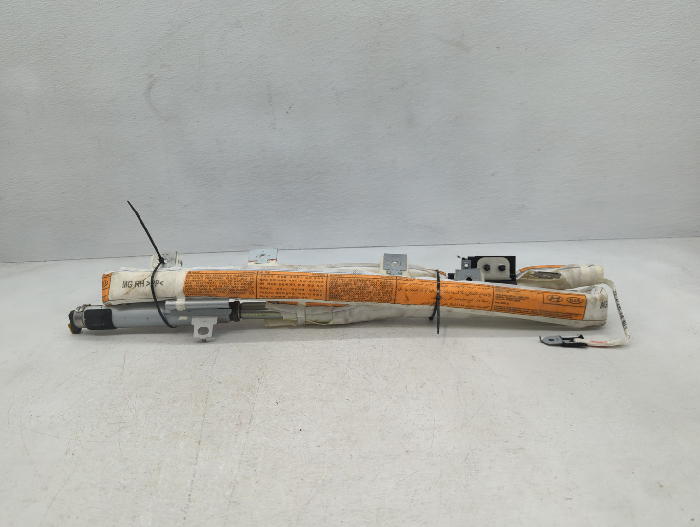 2006-2010 Kia Optima Air Bag Rear Right Passenger Door - Oemusedautoparts1.com