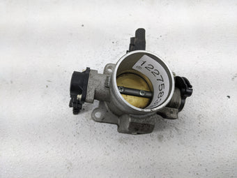 compare product 2006-2011 Kia Rio Throttle Body P/N:9 600 930 005 35170-26900 Fits Fits 2006 2007 2008 2009 2010 2011 OEM Used Auto Parts