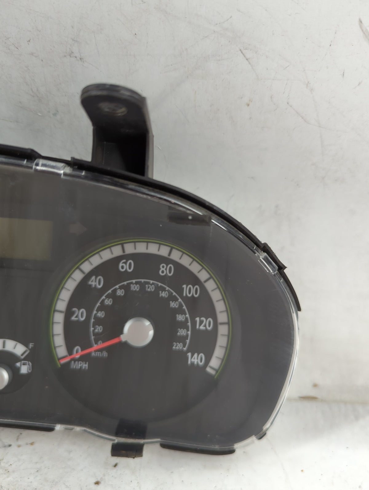 2006-2008 Kia Rio Instrument Cluster Speedometer Gauges P/N:94004-1G230 Miles: Fits Fits 2006 2007 2008 OEM Used Auto Parts 