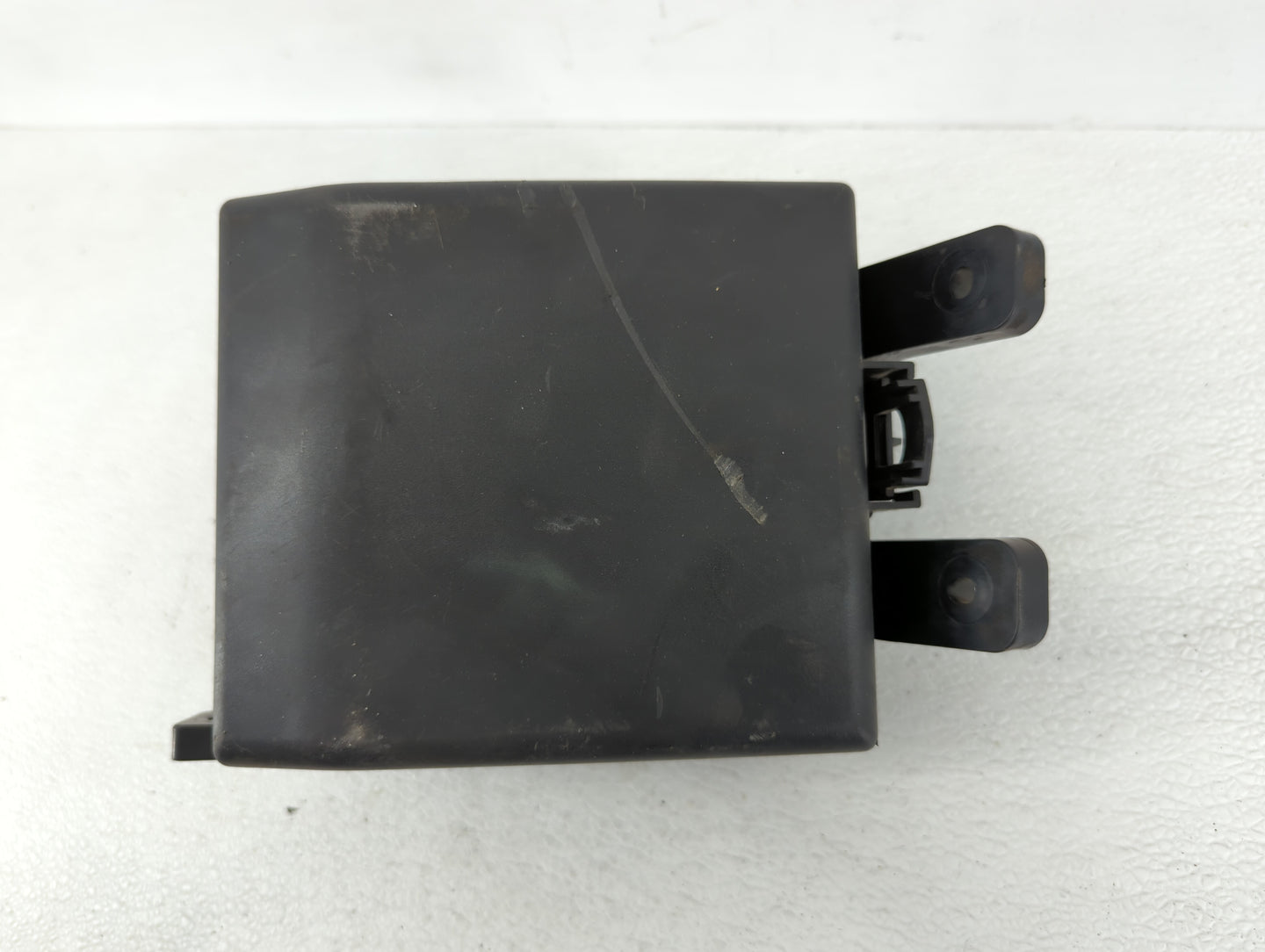 2007-2012 Kia Rondo Fusebox Fuse Box Panel Relay Module P/N:91401-2S151 91950-1D210 Fits Fits 2007 2008 2009 2010 2011 2012 