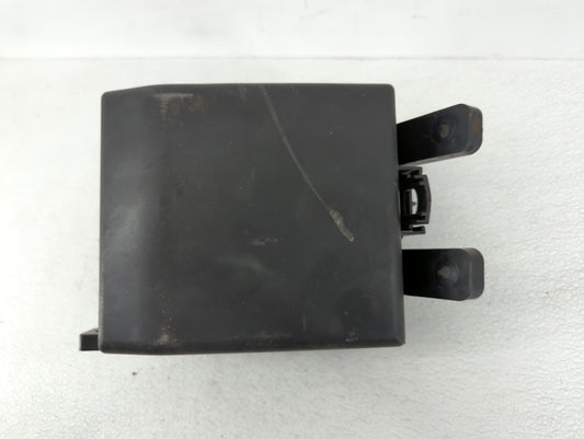 2007-2012 Kia Rondo Fusebox Fuse Box Panel Relay Module P/N:91401-2S151 91950-1D210 Fits Fits 2007 2008 2009 2010 2011 2012 