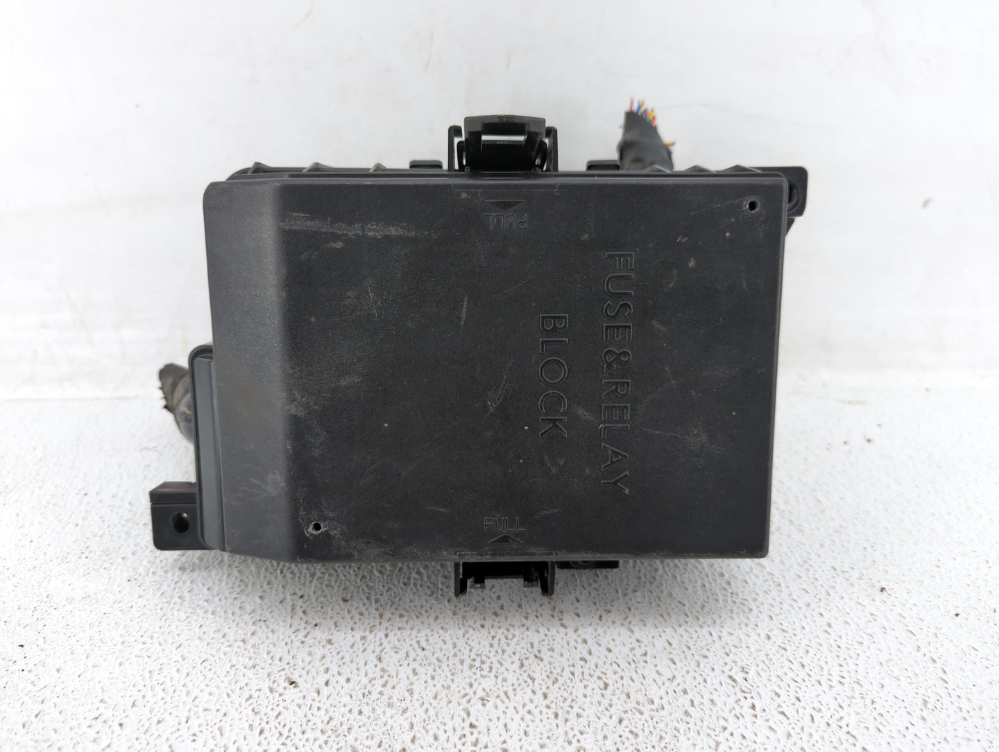 2007-2012 Kia Rondo Fusebox Fuse Box Panel Relay Module P/N:91950-1D150 Fits Fits 2007 2008 2009 2010 2011 2012 OEM Used Aut