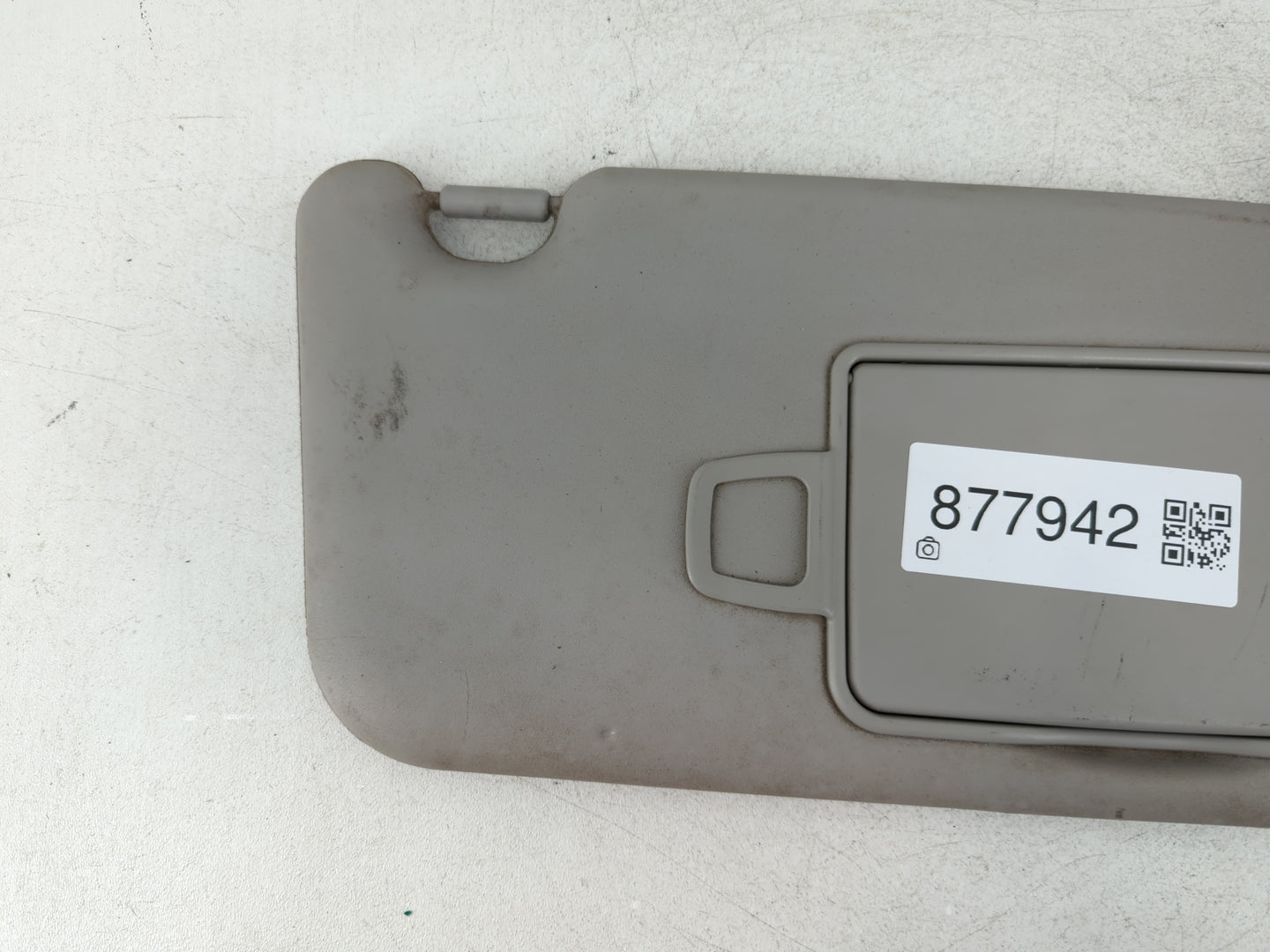 2007-2012 Kia Rondo Sun Visor Shade Replacement Passenger Right Mirror Fits Fits 2007 2008 2009 2010 2011 2012 OEM Used Auto