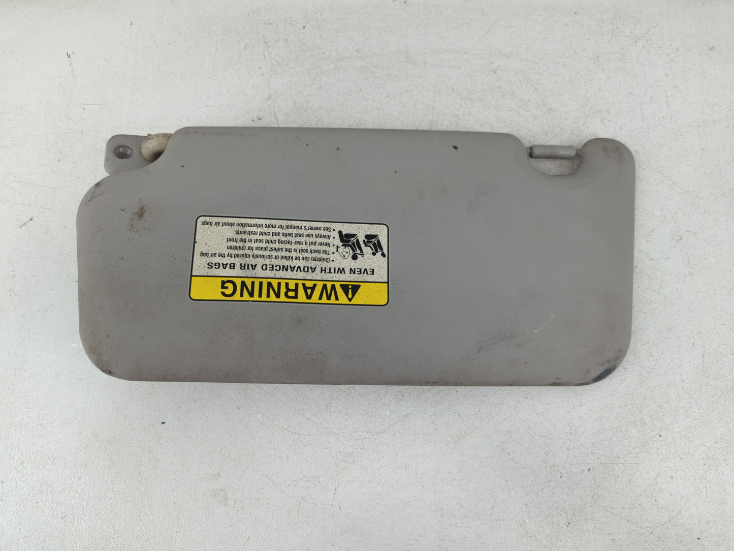2007-2012 Kia Rondo Sun Visor Shade Replacement Passenger Right Mirror Fits Fits 2007 2008 2009 2010 2011 2012 OEM Used Auto