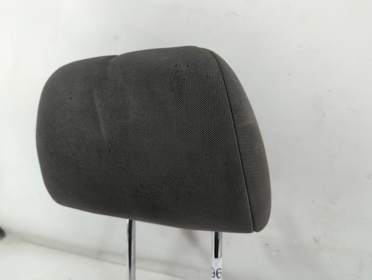 2009 Kia Rondo Headrest Head Rest Front Driver Passenger Seat Fits OEM Used Auto Parts - Oemusedautoparts1.com