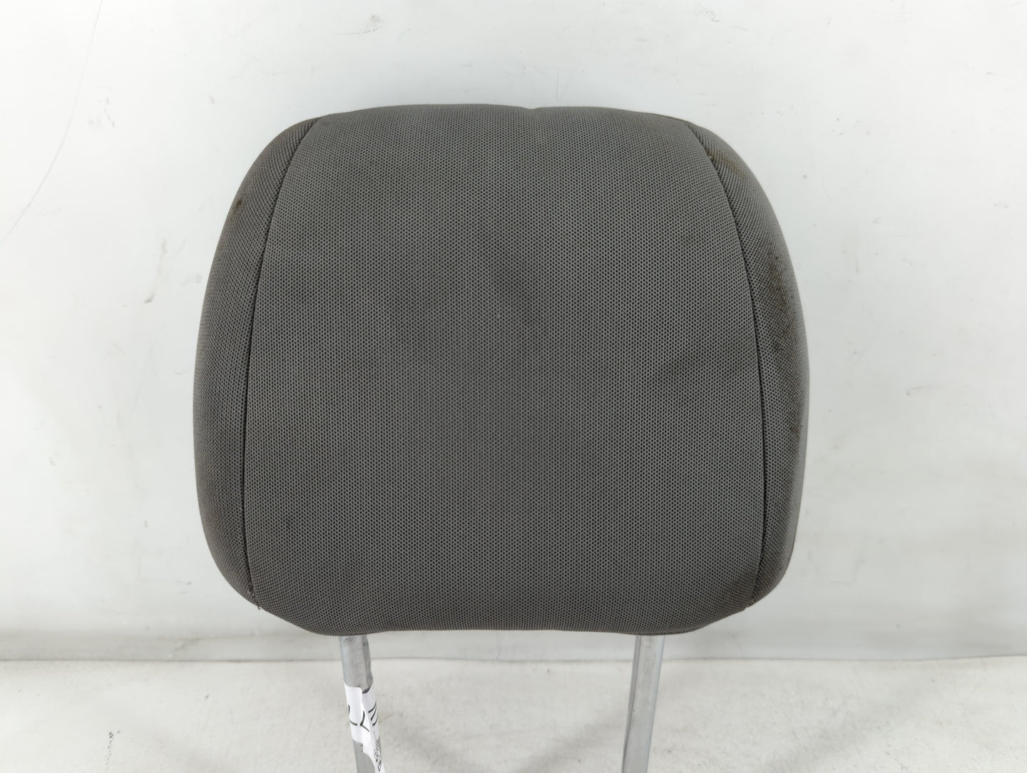 2009 Kia Rondo Headrest Head Rest Front Driver Passenger Seat Fits OEM Used Auto Parts - Oemusedautoparts1.com