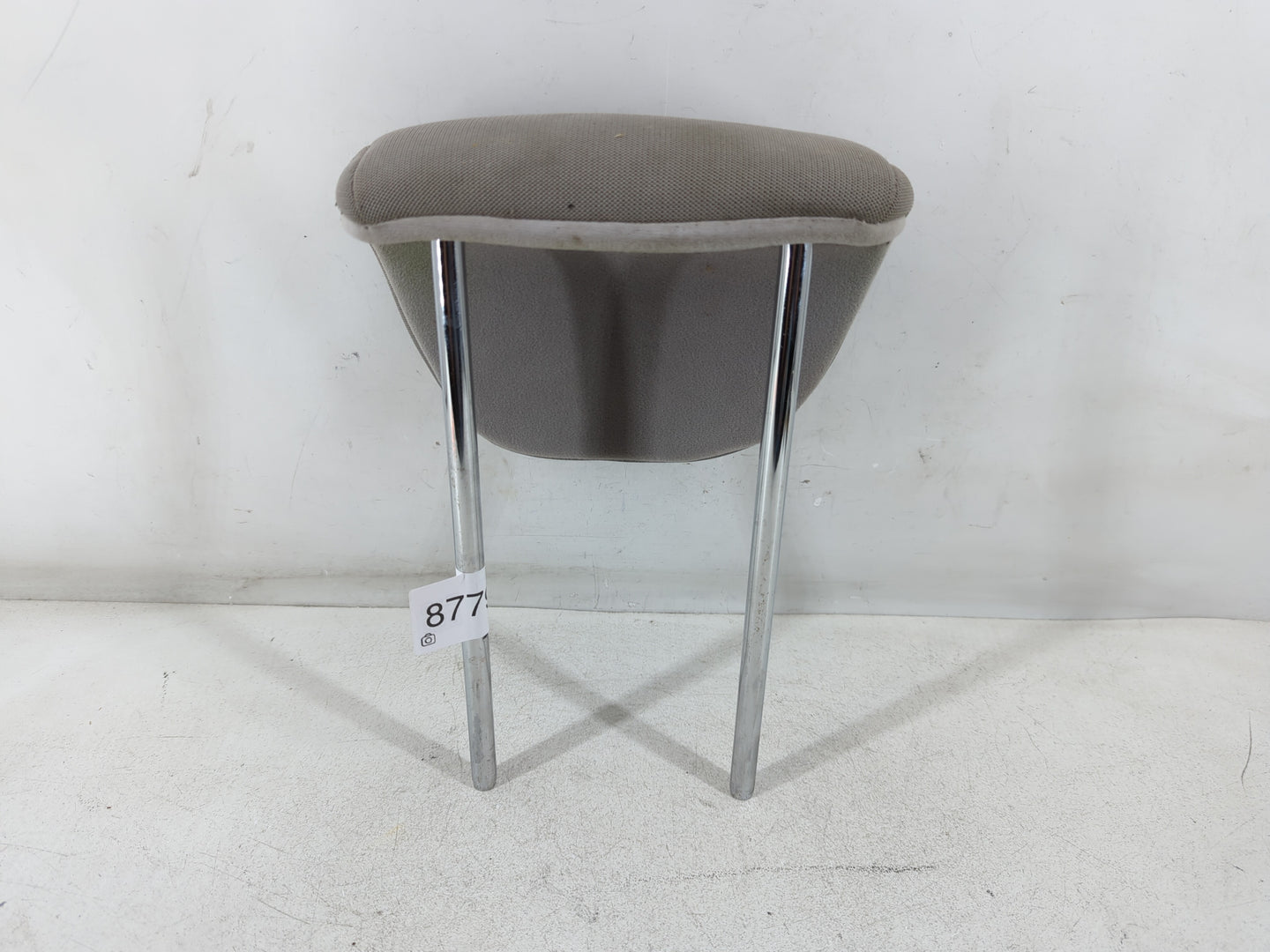 2009 Kia Rondo Headrest Head Rest Rear Center Seat Fits OEM Used Auto Parts - Oemusedautoparts1.com