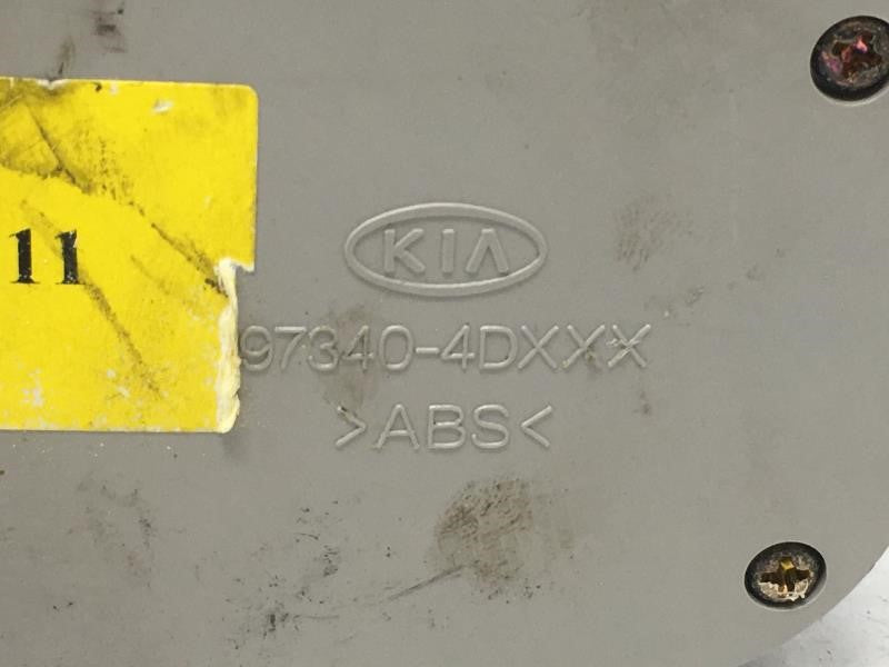 2009 Kia Sedona Climate Control Module Temperature AC/Heater Replacement P/N:97340-4DXXX Fits OEM Used Auto Parts - Oemuseda