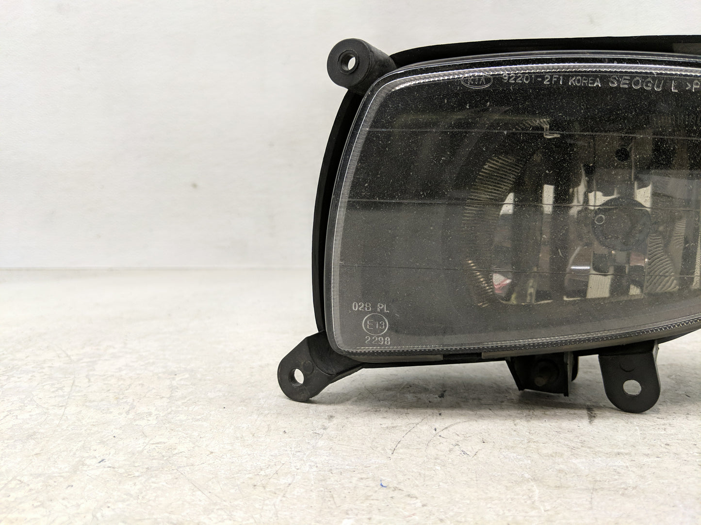 2007-2009 Kia Spectra Passenger Right Oem Front Light Lamp - Oemusedautoparts1.com
