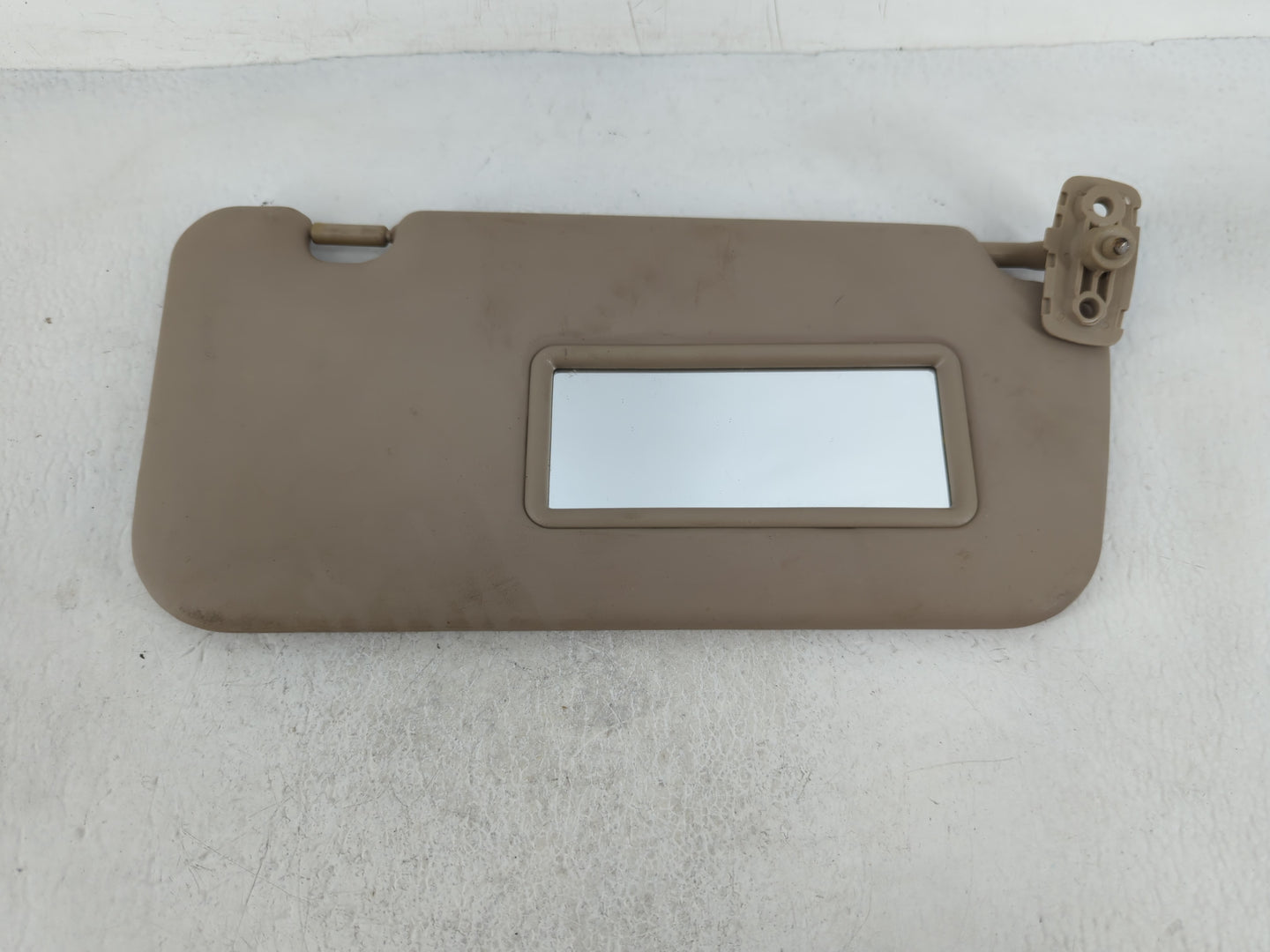 2004-2009 Kia Spectra Sun Visor Shade Replacement Passenger Right Mirror Fits Fits 2004 2005 2006 2007 2008 2009 OEM Used Au
