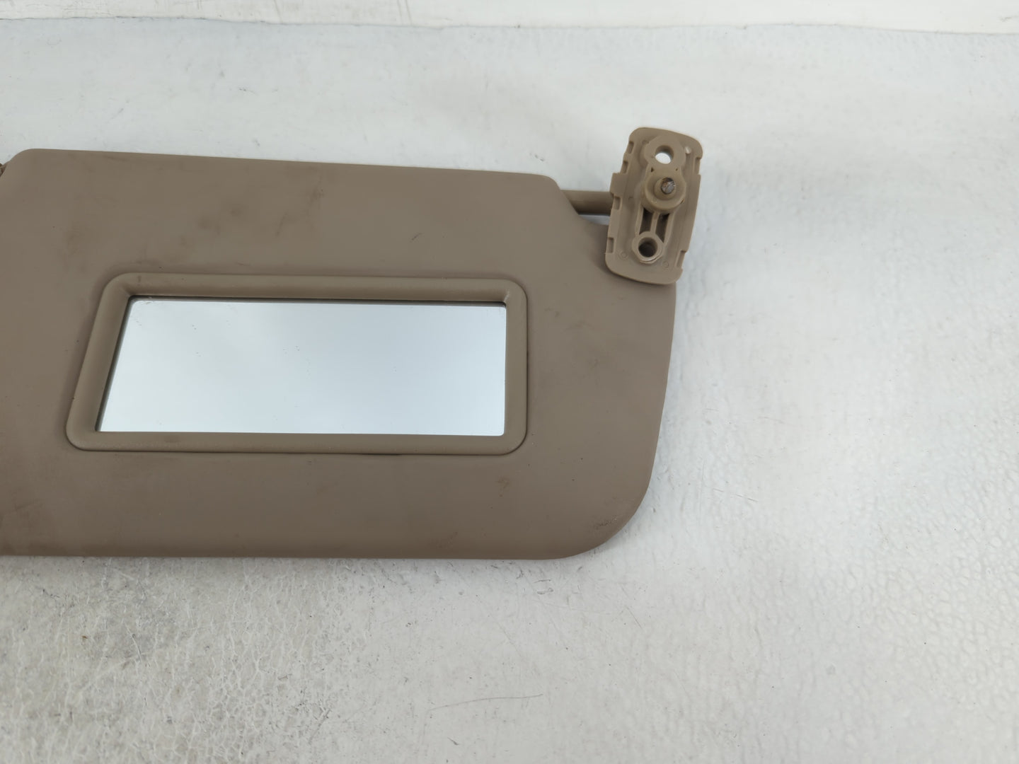 2004-2009 Kia Spectra Sun Visor Shade Replacement Passenger Right Mirror Fits Fits 2004 2005 2006 2007 2008 2009 OEM Used Au