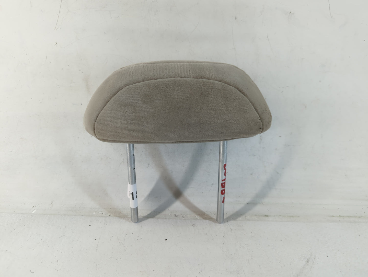 2004-2009 Kia Spectra Headrest Head Rest Front Driver Passenger Seat Fits Fits 2004 2005 2006 2007 2008 2009 OEM Used Auto P