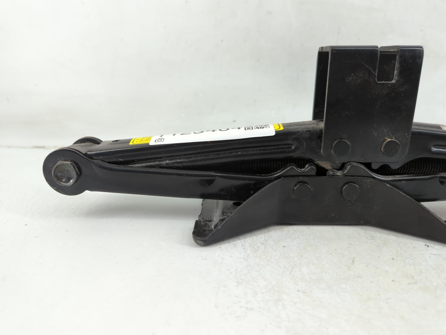 2009 Kia Sportage Spare Scissor Car Jack - Oemusedautoparts1.com