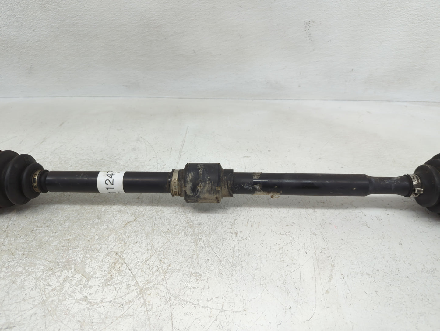 2005-2010 Kia Sportage Axle Shaft Front Passenger Cv C/v - Oemusedautoparts1.com