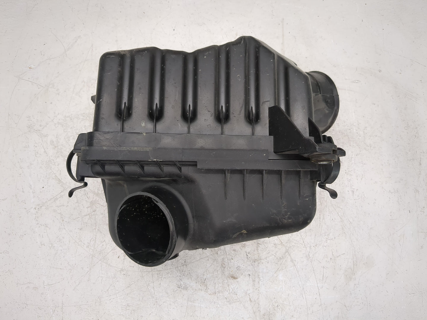 2005-2010 Kia Sportage Air Cleaner Intake-duct Hose Tube - Oemusedautoparts1.com