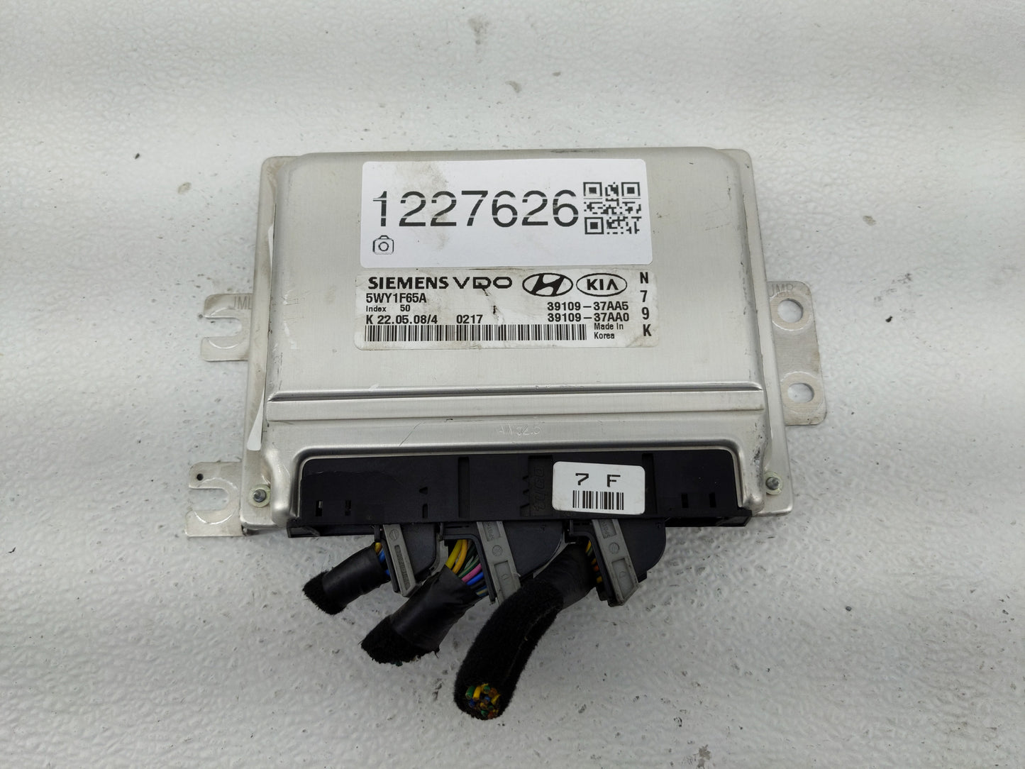 2007-2008 Kia Sportage PCM Engine Control Computer ECU ECM PCU OEM P/N:5WY1F65A 39109-37AA0, 39109-37AA5 Fits Fits 2007 2008