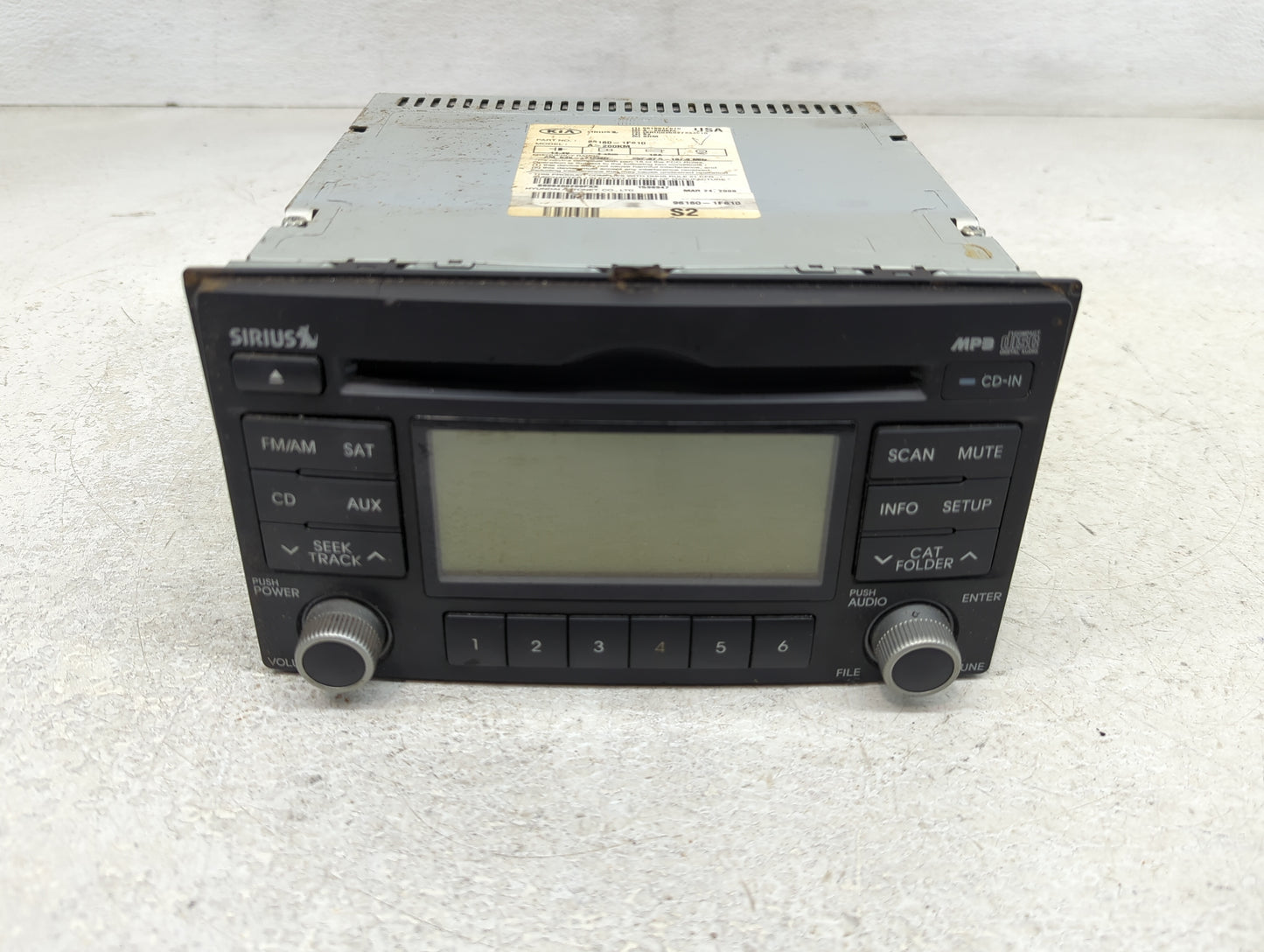 2005-2010 Kia Sportage Radio AM FM Cd Player Receiver Replacement P/N:96160-1F610 Fits Fits 2005 2006 2007 2008 2009 2010 OE