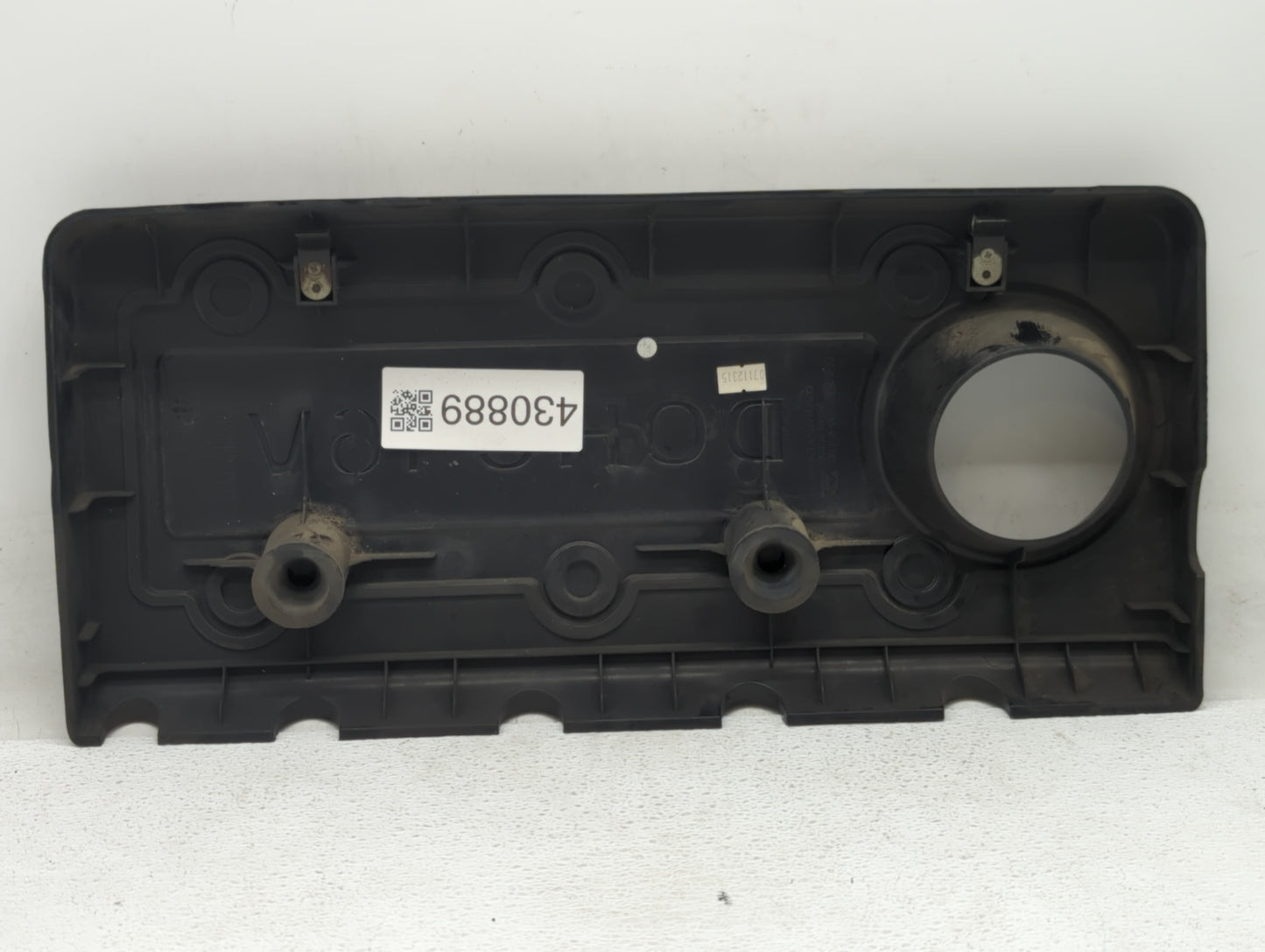 2009 Kia Sportage Engine Cover - Oemusedautoparts1.com