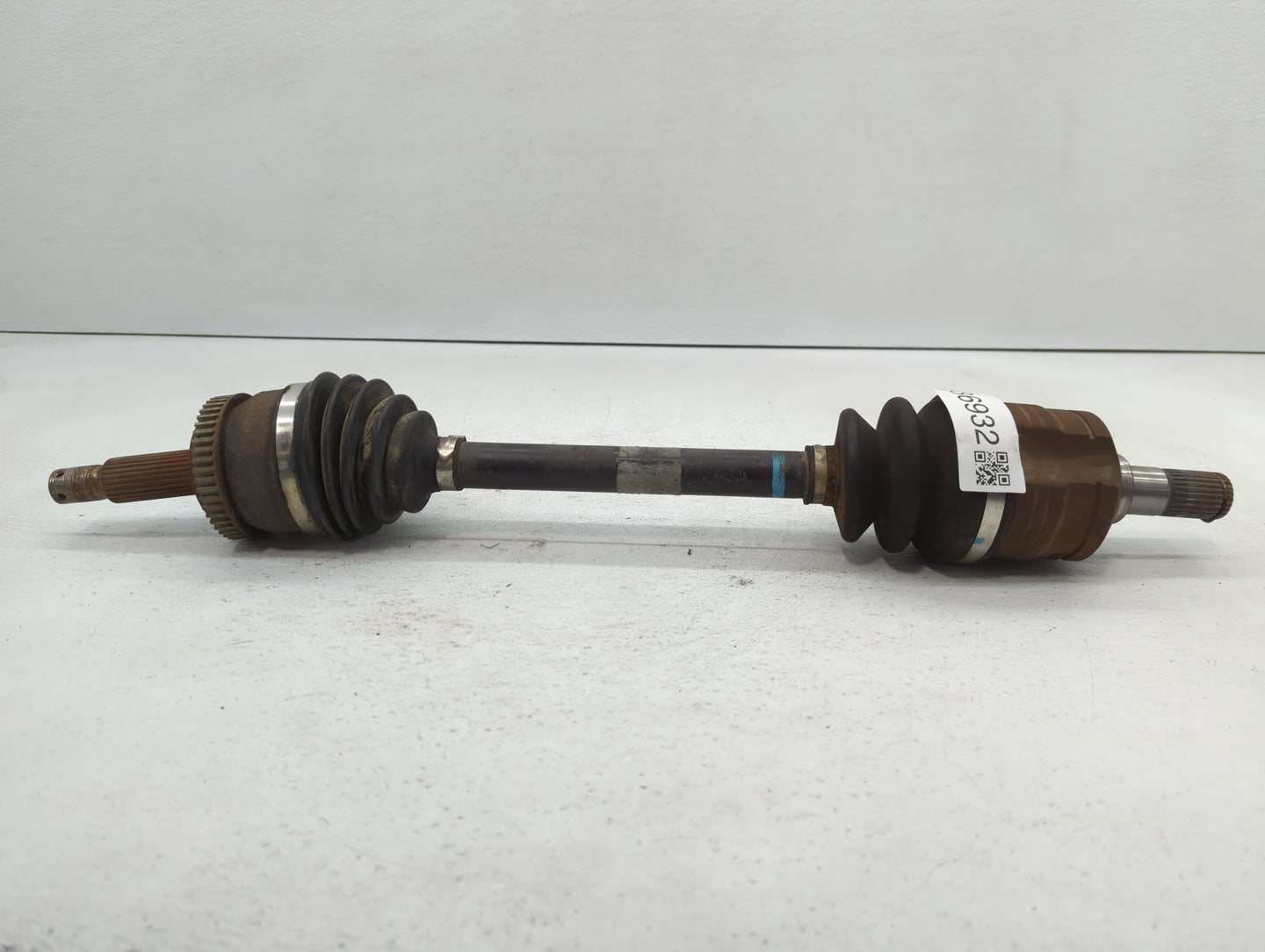 2005-2010 Kia Sportage Axle Shaft Front Driver Cv C/v - Oemusedautoparts1.com