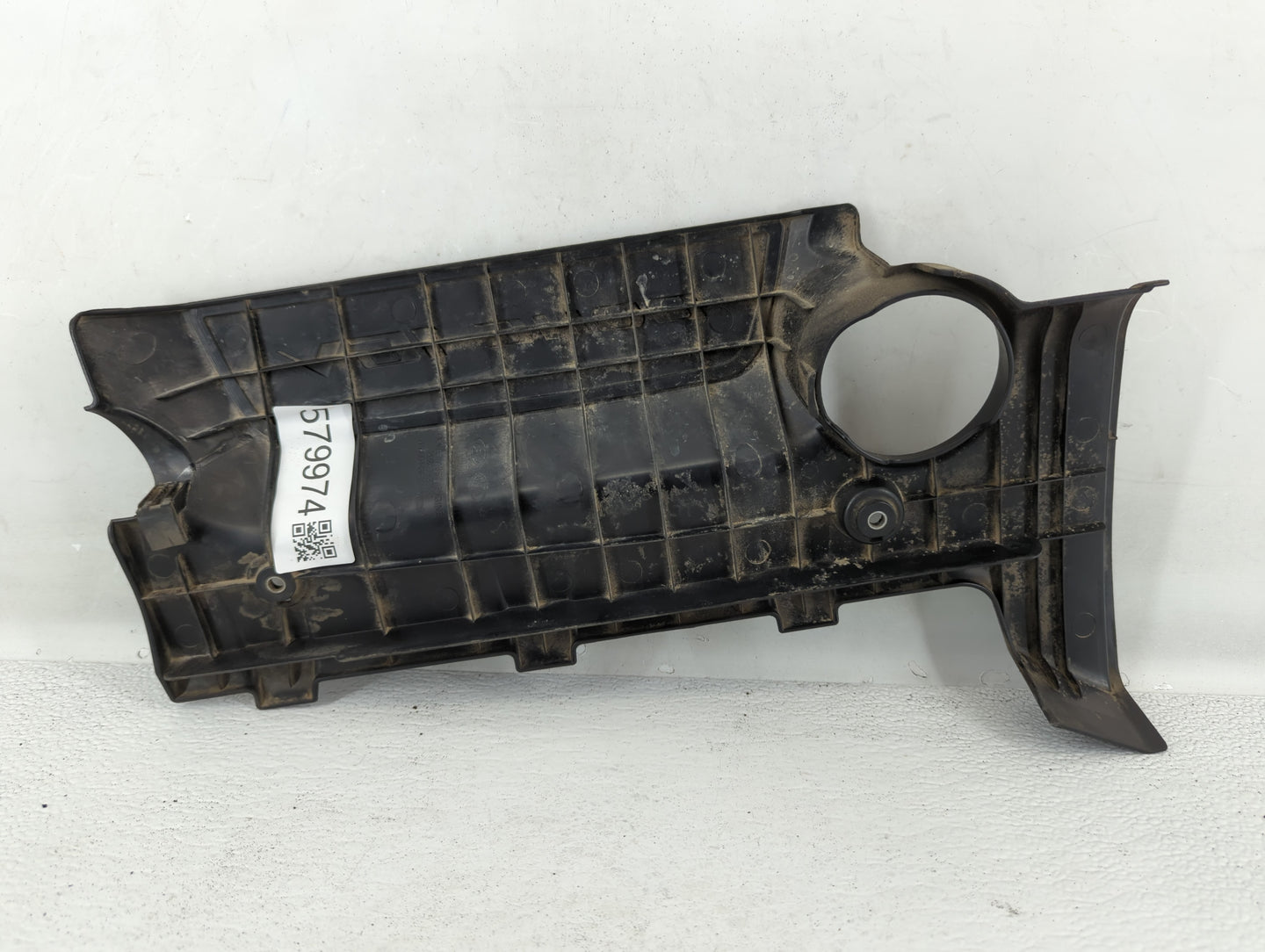 2009 Kia Sportage Engine Cover - Oemusedautoparts1.com