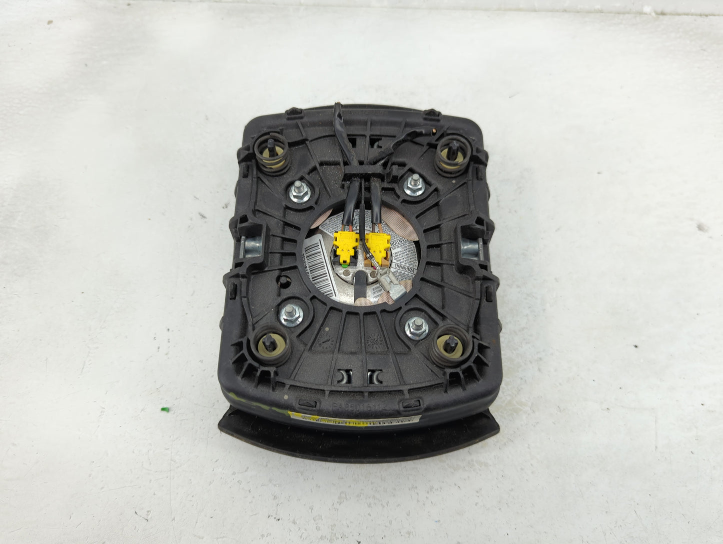 2008-2010 Land Rover Lr2 Air Bag Driver Left Steering Wheel Mounted P/N:C79MF Fits Fits 2008 2009 2010 OEM Used Auto Parts -