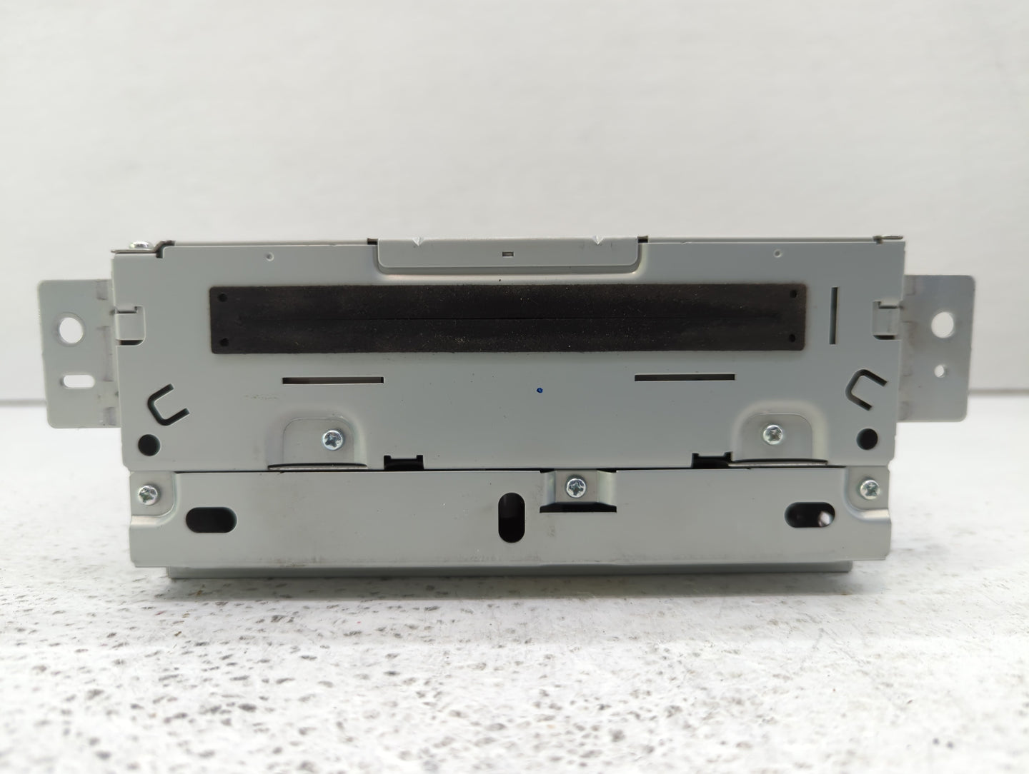 2008-2012 Land Rover Lr2 Radio AM FM Cd Player Receiver Replacement P/N:7G9N-18C815-TA Fits Fits 2008 2009 2010 2011 2012 20