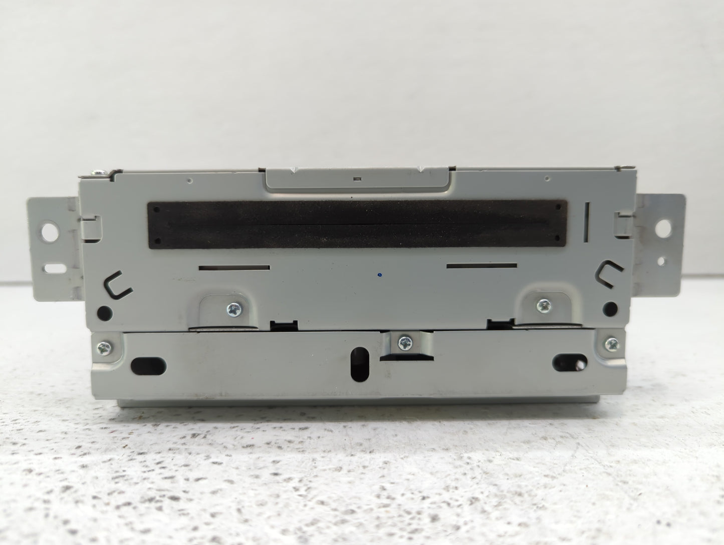 2008-2012 Land Rover Lr2 Radio AM FM Cd Player Receiver Replacement P/N:7G9N-18C815-TA Fits Fits 2008 2009 2010 2011 2012 20
