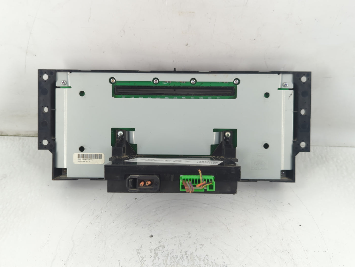 2008-2012 Land Rover Lr2 Radio AM FM Cd Player Receiver Replacement P/N:6H52-18845-AC Fits Fits 2008 2009 2010 2011 2012 OEM