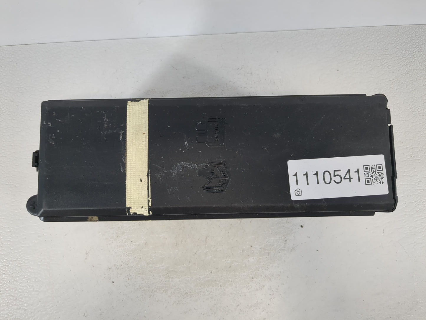 2007-2009 Land Rover Lr3 Fusebox Fuse Box Panel Relay Module P/N:T5 EJBM01 ECC01 Fits Fits 2007 2008 2009 OEM Used Auto Part