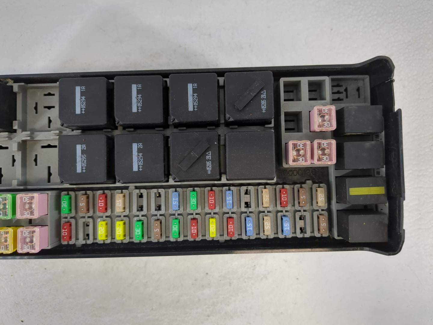 2007-2009 Land Rover Lr3 Fusebox Fuse Box Panel Relay Module P/N:T5 EJBM01 ECC01 Fits Fits 2007 2008 2009 OEM Used Auto Part