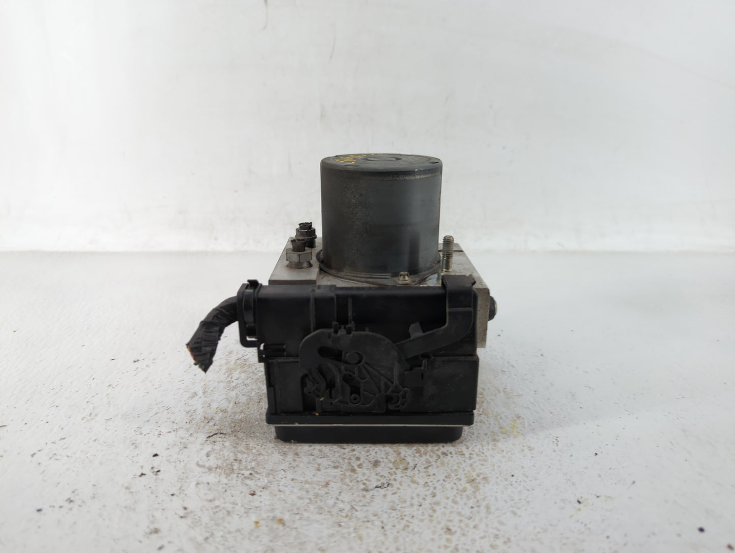 2007-2009 Land Rover Lr3 ABS Pump Control Module Replacement P/N:SRB 500 400 Fits Fits 2007 2008 2009 OEM Used Auto Parts - 