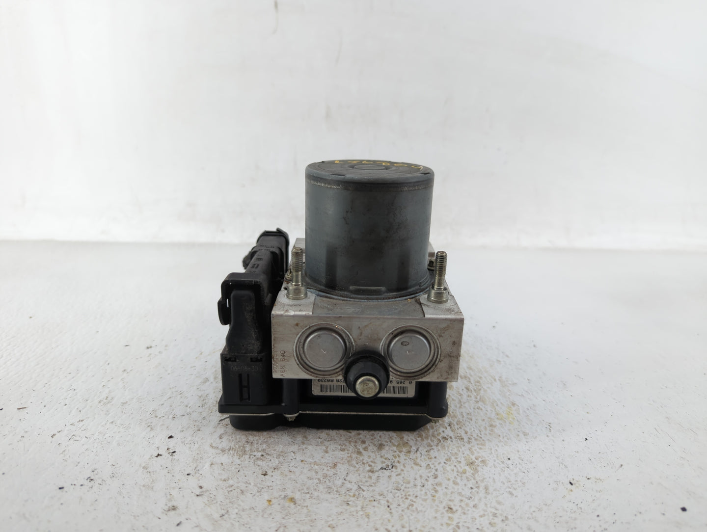 2007-2009 Land Rover Lr3 ABS Pump Control Module Replacement P/N:SRB 500 400 Fits Fits 2007 2008 2009 OEM Used Auto Parts - 