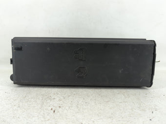 compare product 2007-2009 Land Rover Range Rover Fusebox Fuse Box Panel Relay Module P/N:YMB507310C YMB507130C Fits Fits 2007 2008 2009 OEM Used Auto Parts
