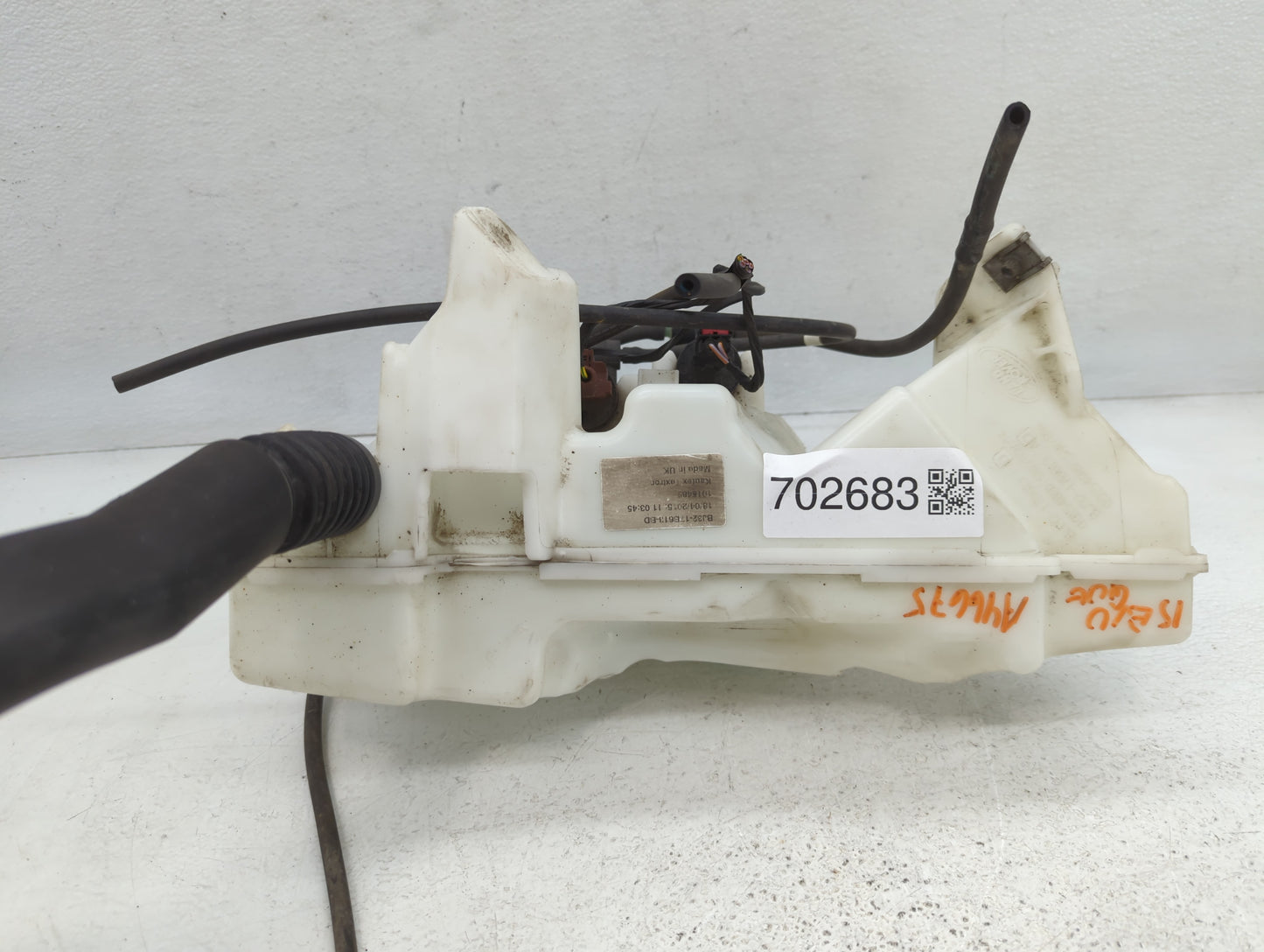 2009 Range Rover Evoque Windshield Washer Fluid Reservoir Bottle Oem - Oemusedautoparts1.com