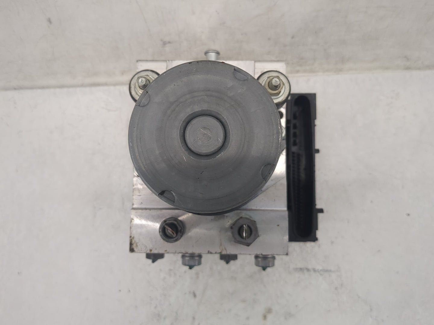2007-2009 Land Rover Range Rover Sport ABS Pump Control Module Replacement P/N:SRB 500 440 Fits Fits 2007 2008 2009 OEM Used