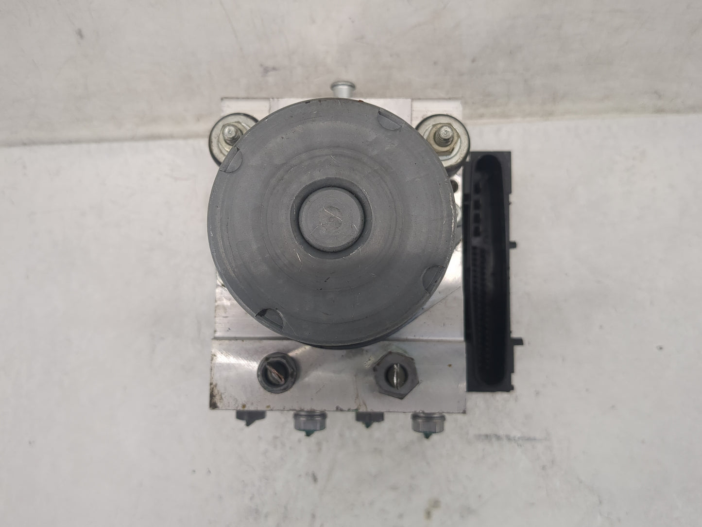 2007-2009 Land Rover Range Rover Sport ABS Pump Control Module Replacement P/N:SRB 500 440 Fits Fits 2007 2008 2009 OEM Used
