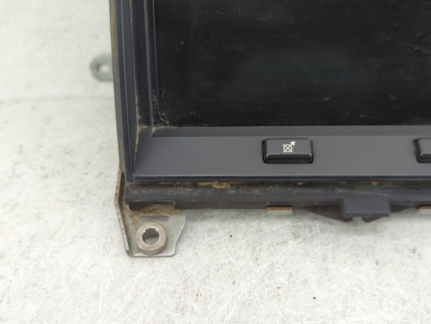 2006-2009 Land Rover Range Rover Sport Information Display Screen - Oemusedautoparts1.com