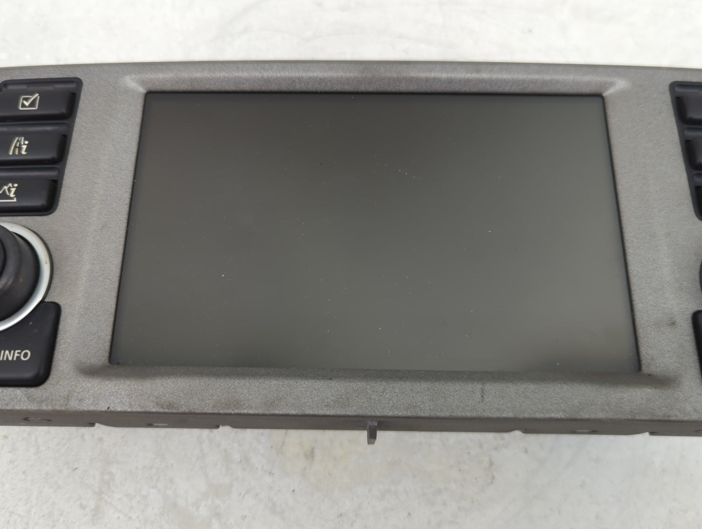 2006-2009 Land Rover Range Rover Sport Information Display Screen - Oemusedautoparts1.com