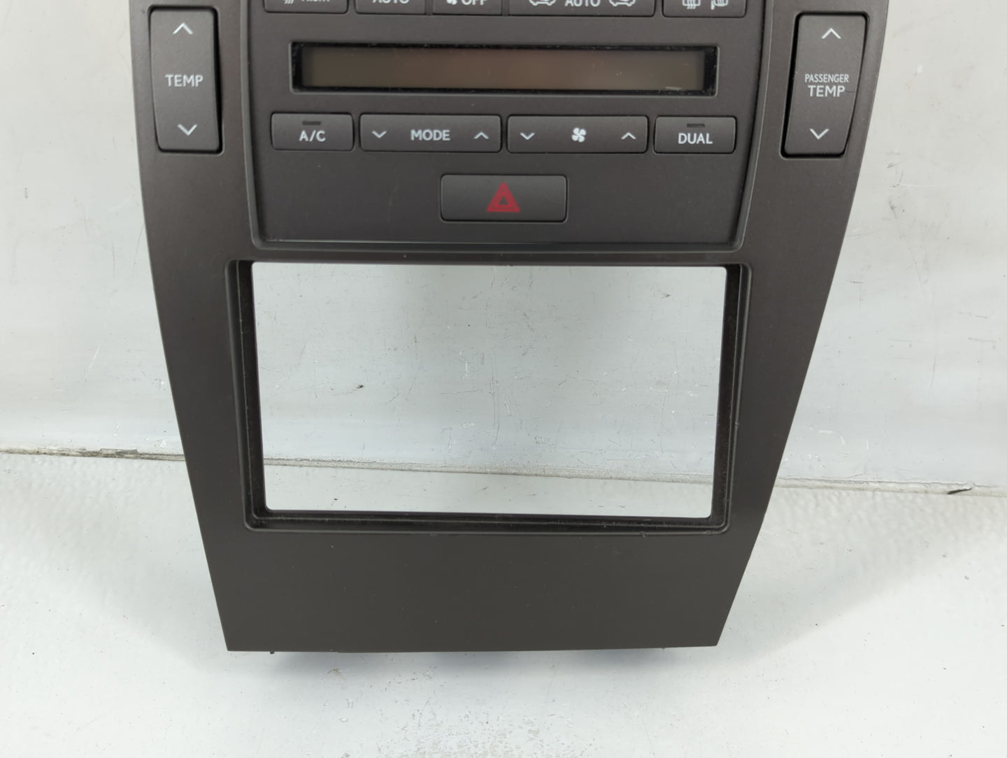 2007-2009 Lexus Es350 Climate Control Module Temperature AC/Heater Replacement P/N:55900-33C11 86120-33720 Fits OEM Used Aut