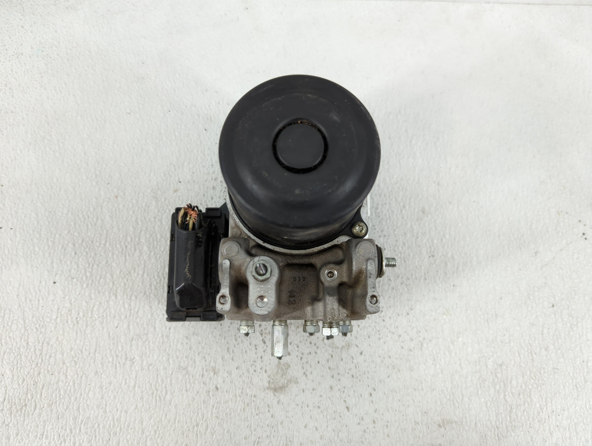 2009 Lexus Es350 Anti-Lock Brake ABS Pump Module Actuator OEM P/N:89541-33130 44540-33220 Fits OEM Used Auto Parts - Oemused