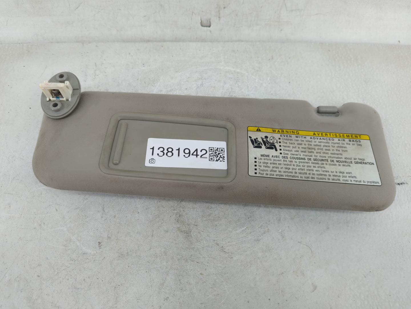 2007-2009 Lexus Es350 Sun Visor Shade Replacement Driver Left Mirror Fits Fits 2007 2008 2009 OEM Used Auto Parts - Oemuseda