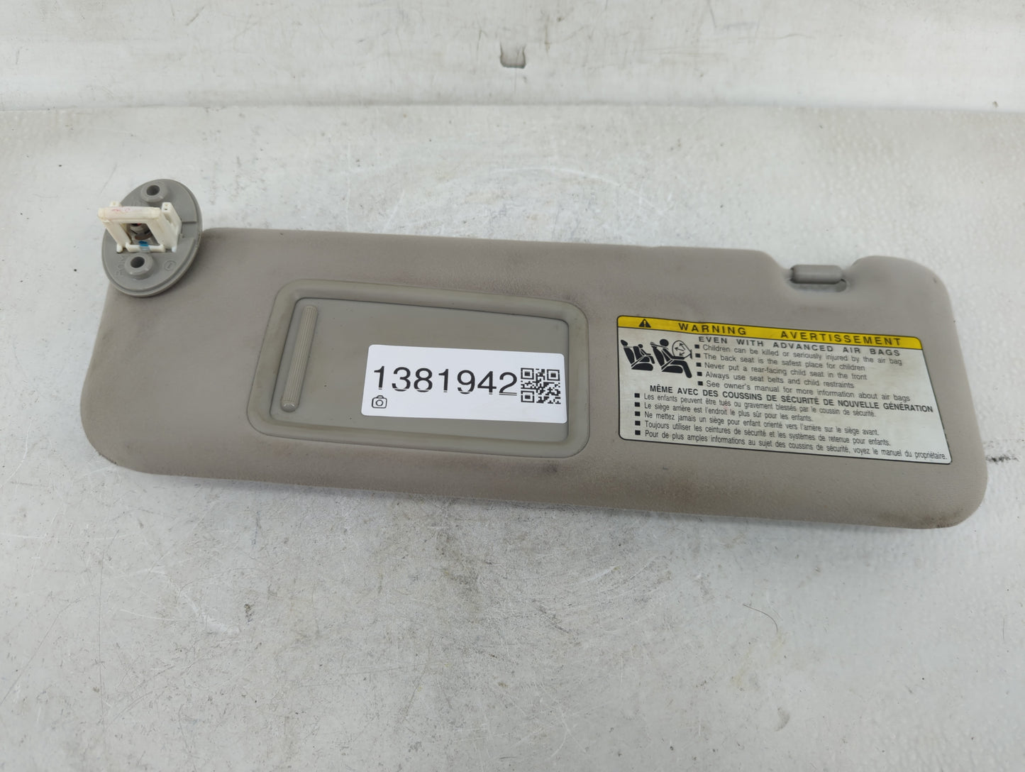 2007-2009 Lexus Es350 Sun Visor Shade Replacement Driver Left Mirror Fits Fits 2007 2008 2009 OEM Used Auto Parts - Oemuseda