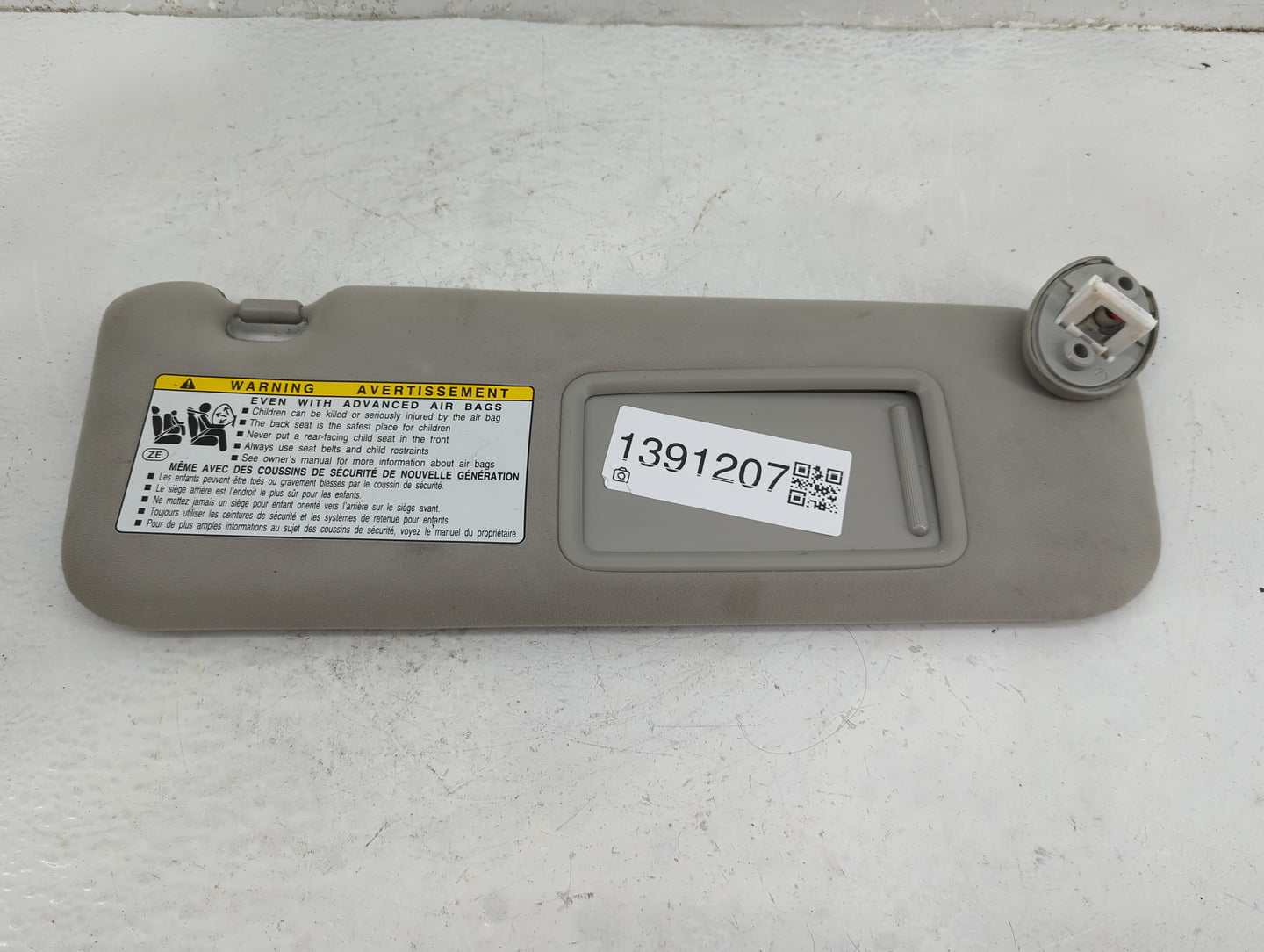 2007-2009 Lexus Es350 Sun Visor Shade Replacement Passenger Right Mirror Fits Fits 2007 2008 2009 OEM Used Auto Parts - Oemu
