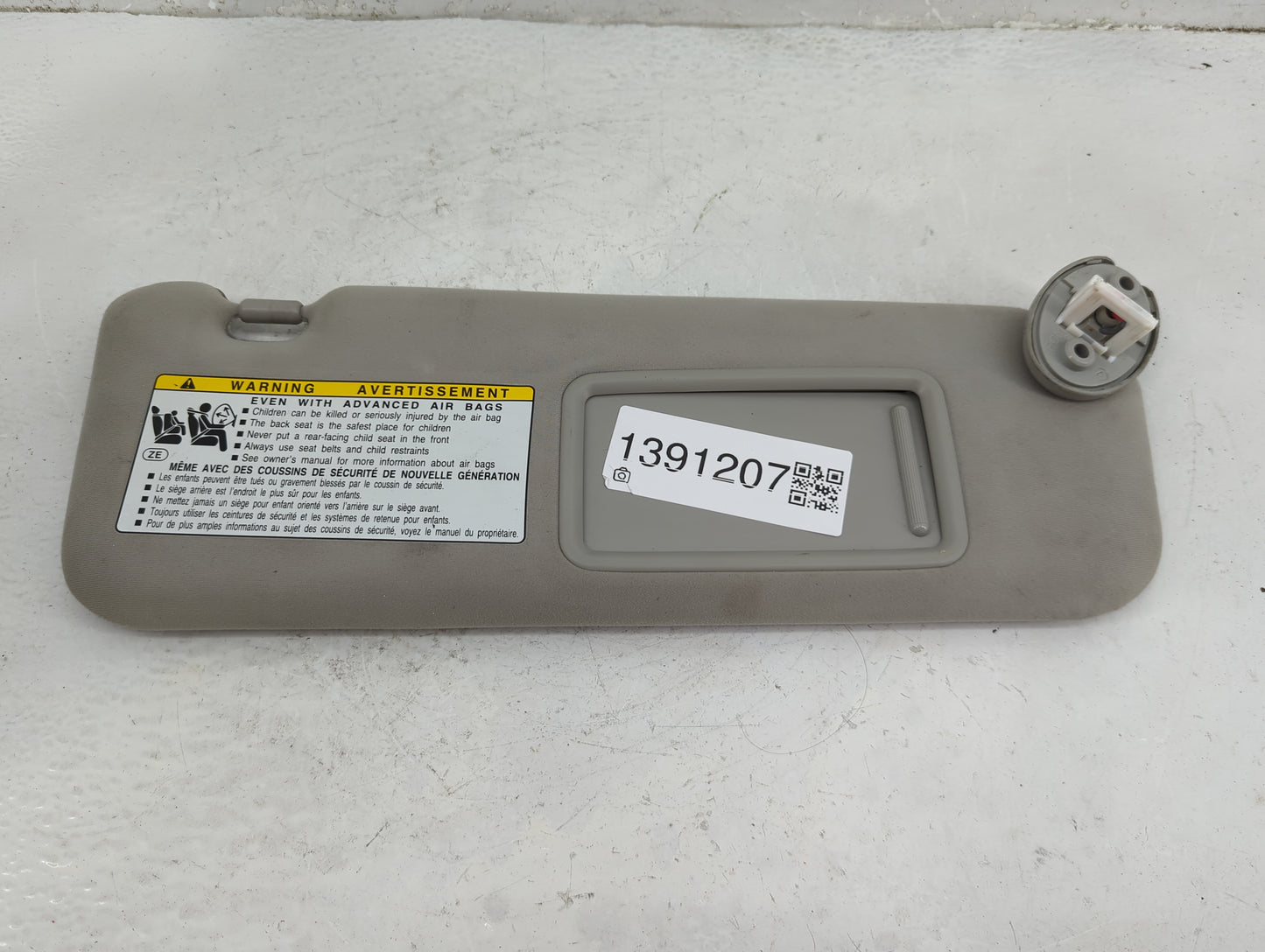 2007-2009 Lexus Es350 Sun Visor Shade Replacement Passenger Right Mirror Fits Fits 2007 2008 2009 OEM Used Auto Parts - Oemu