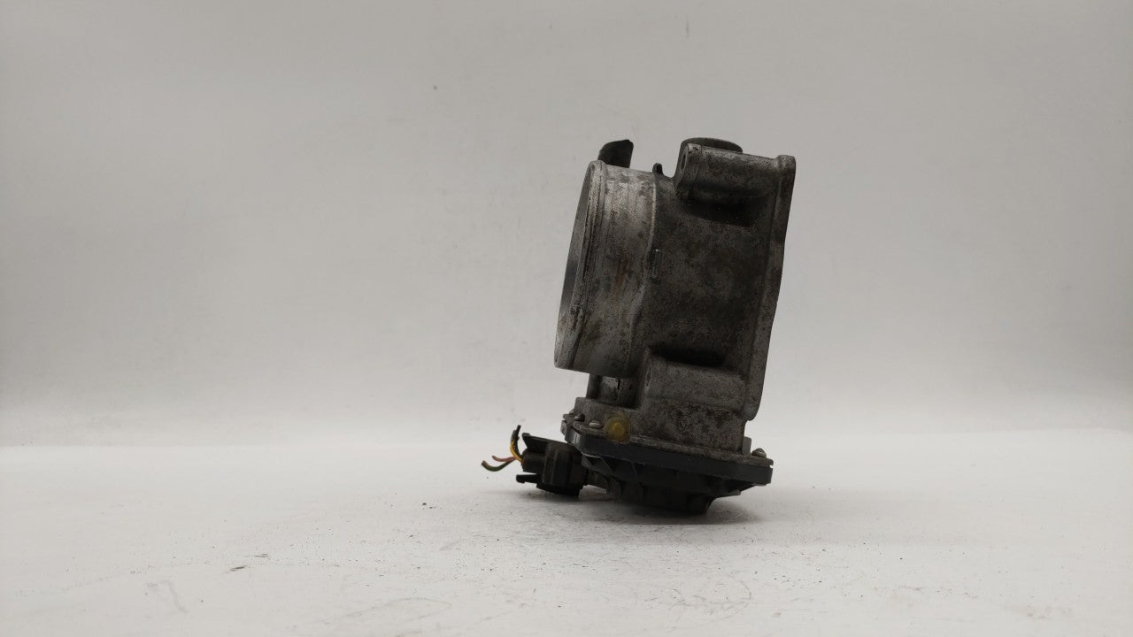 2007-2018 Lexus Es350 Throttle Body P/N:22030-0P050 22030-31030 Fits OEM Used Auto Parts - Oemusedautoparts1.com