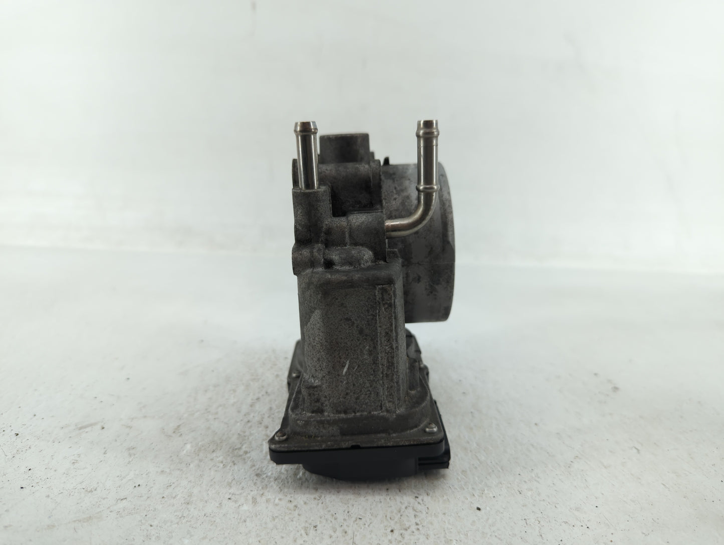 2007-2018 Lexus Es350 Throttle Body P/N:22030-0P050 22030-31030 Fits OEM Used Auto Parts - Oemusedautoparts1.com