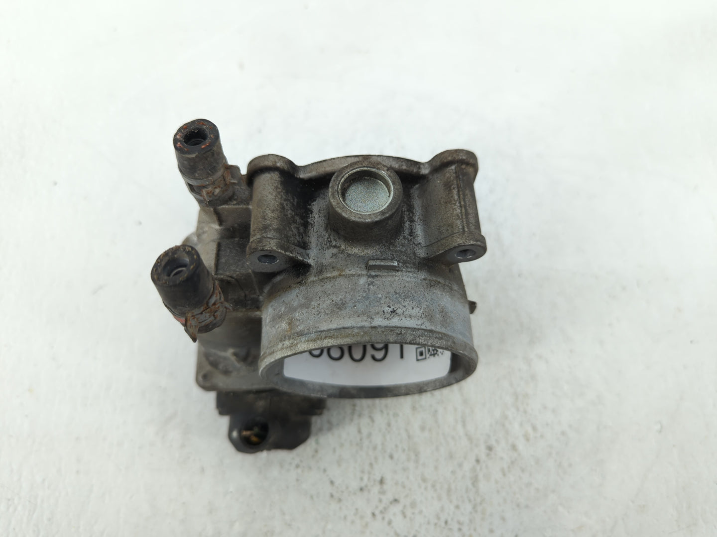 2007-2018 Lexus Es350 Throttle Body P/N:22030-0P050 22030-31030 Fits OEM Used Auto Parts - Oemusedautoparts1.com
